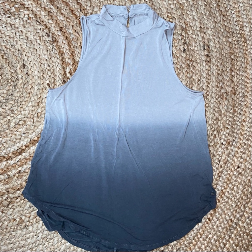 American Eagle Mockneck Tank - ombré